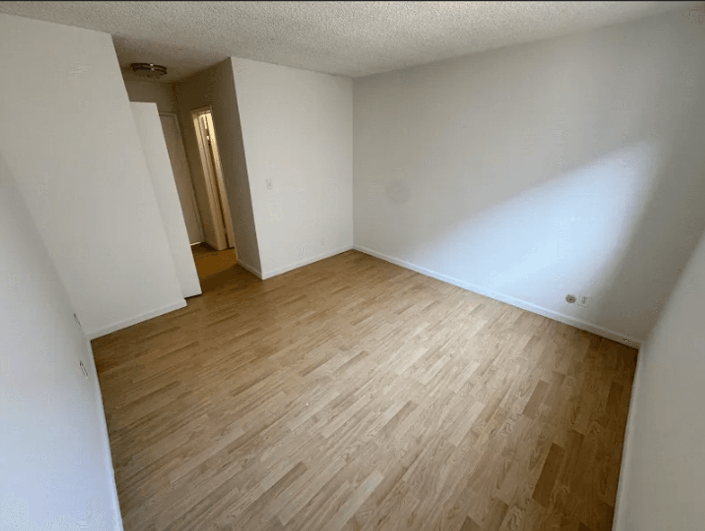 Los Angeles Apartment: 1150 N. Normandie Ave.