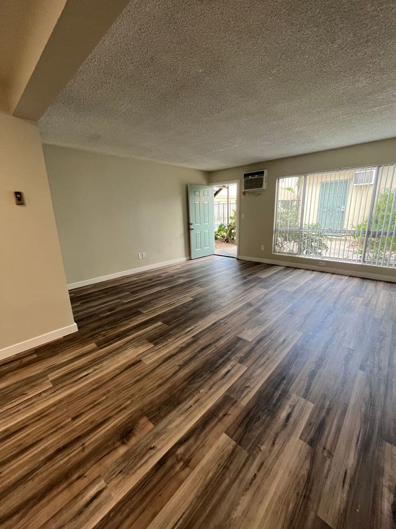West Covina Apartment: 744 N Azusa Ave