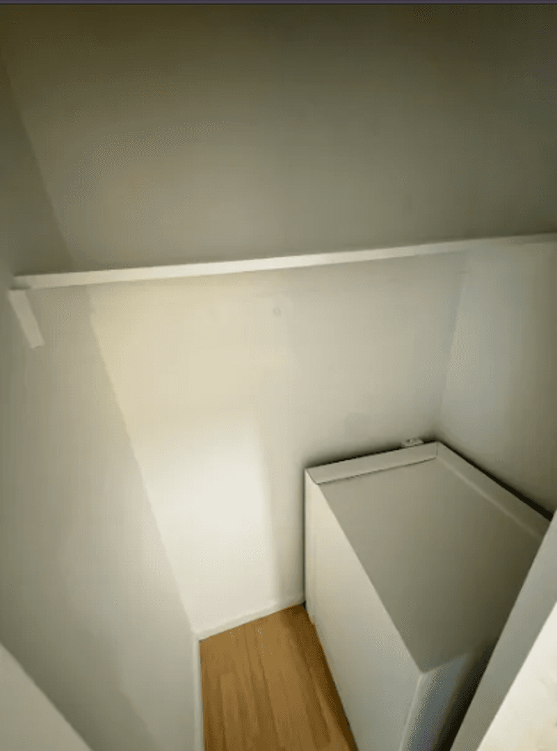 Los Angeles Apartment: 1150 N. Normandie Ave.