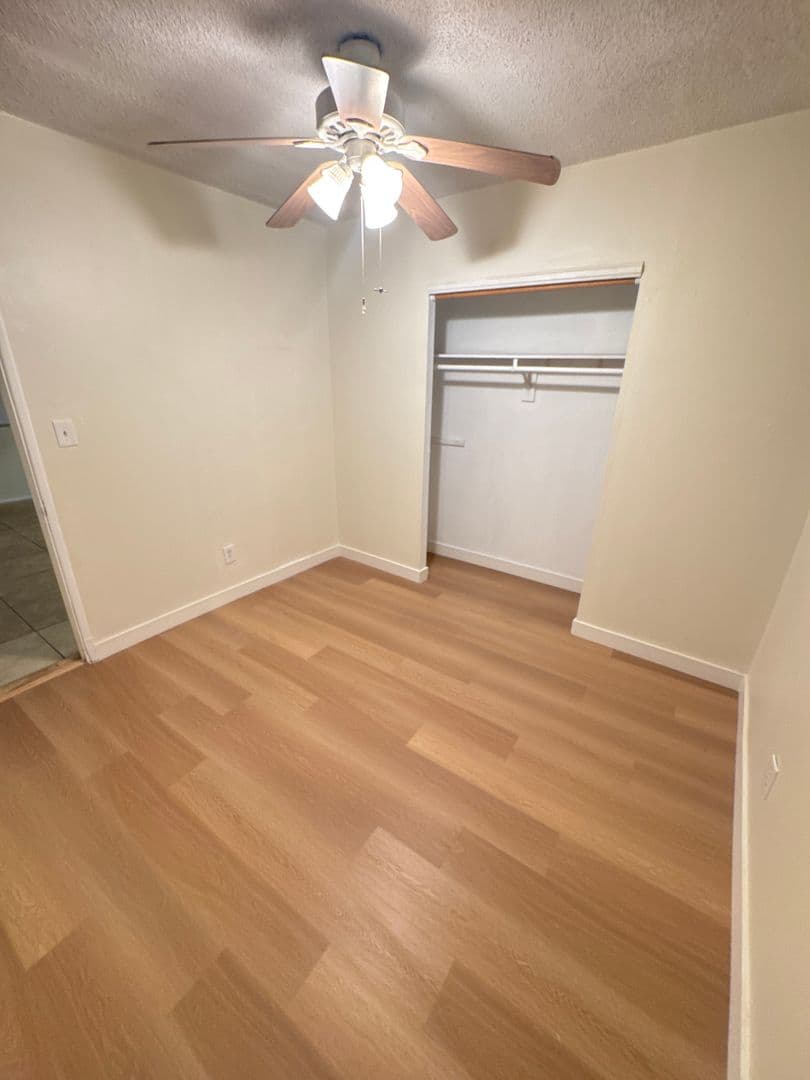 Pasadena Apartment: 52 S Allen Ave