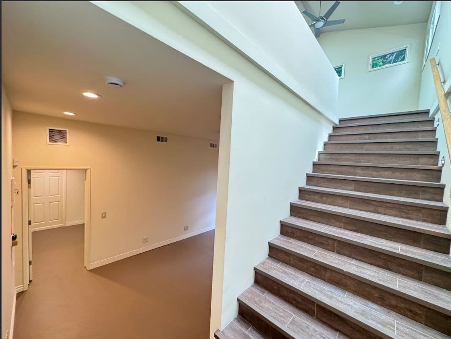 Los Angeles Apartment: 751 N. Harper Ave.