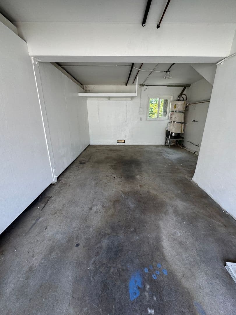Pasadena Apartment: 1812 N. Allen Ave.