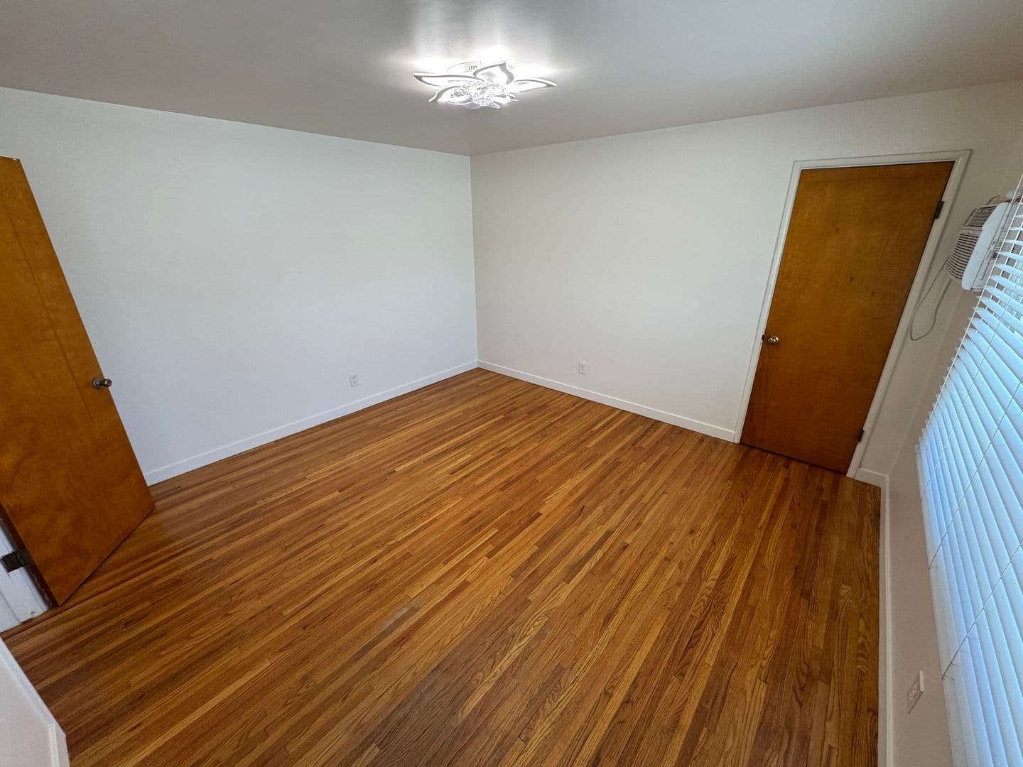 Pasadena Apartment: 1812 N. Allen Ave.