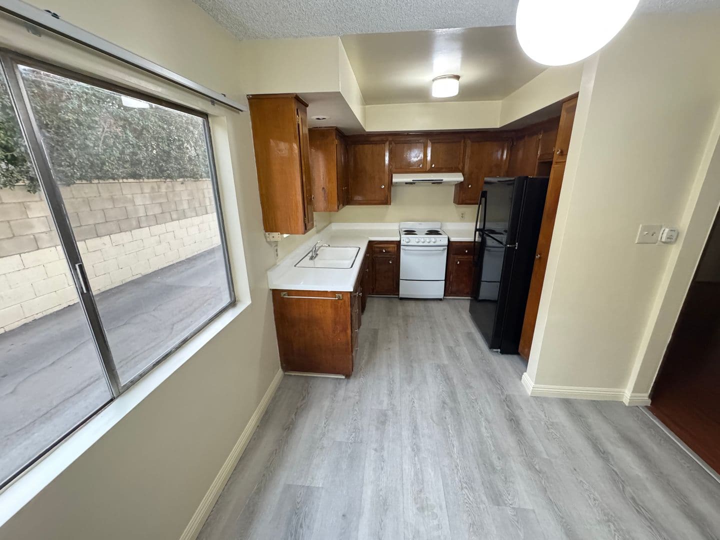 Temple City Apartment: 5708 Temple City Blvd.