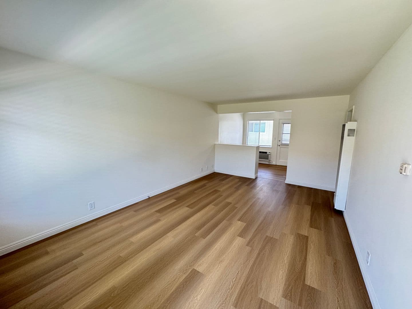 Arcadia Apartment: 511-515 S. Baldwin Ave.