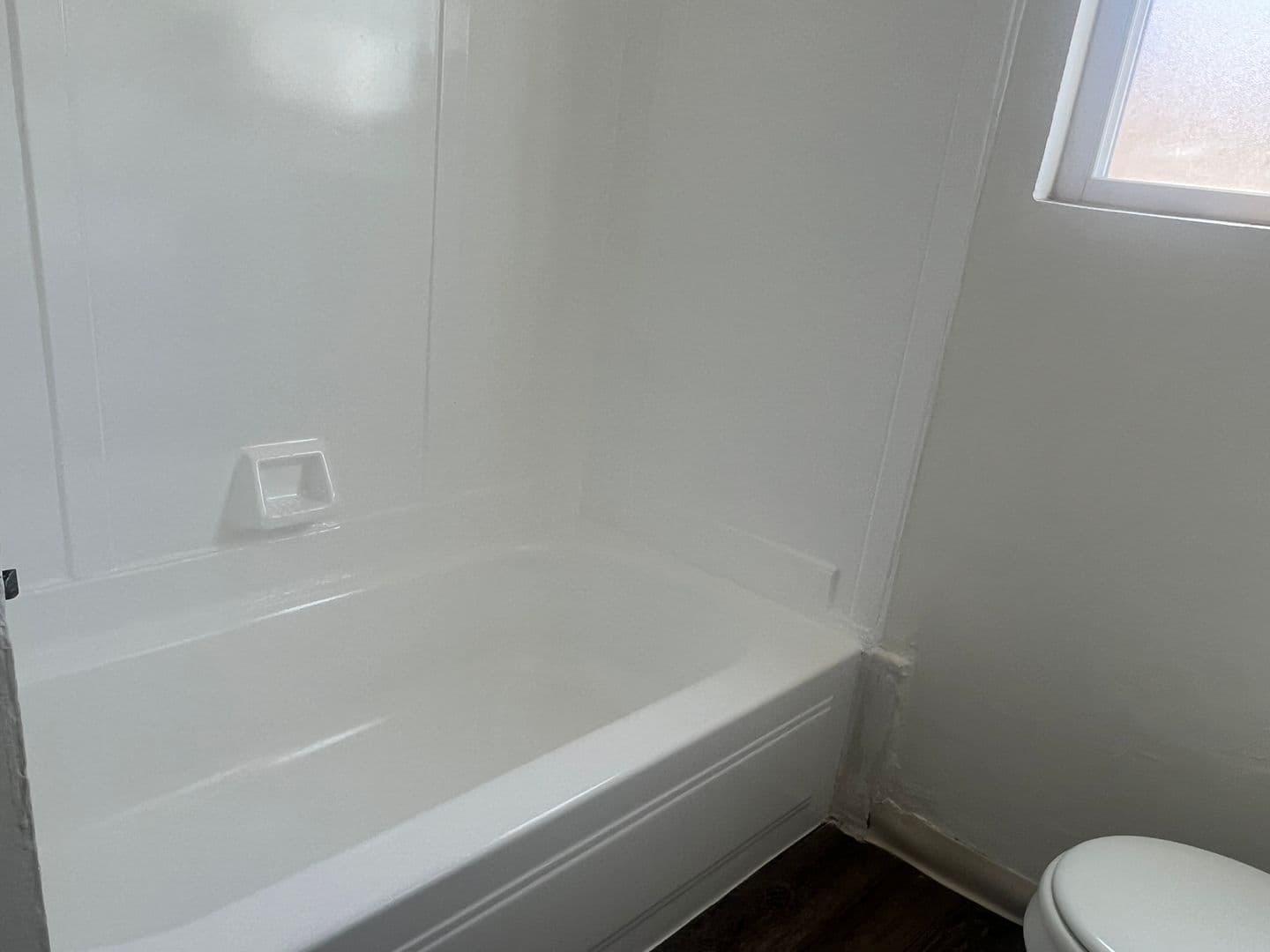 San Fernando Apartment: 650 Glenoaks Boulevard