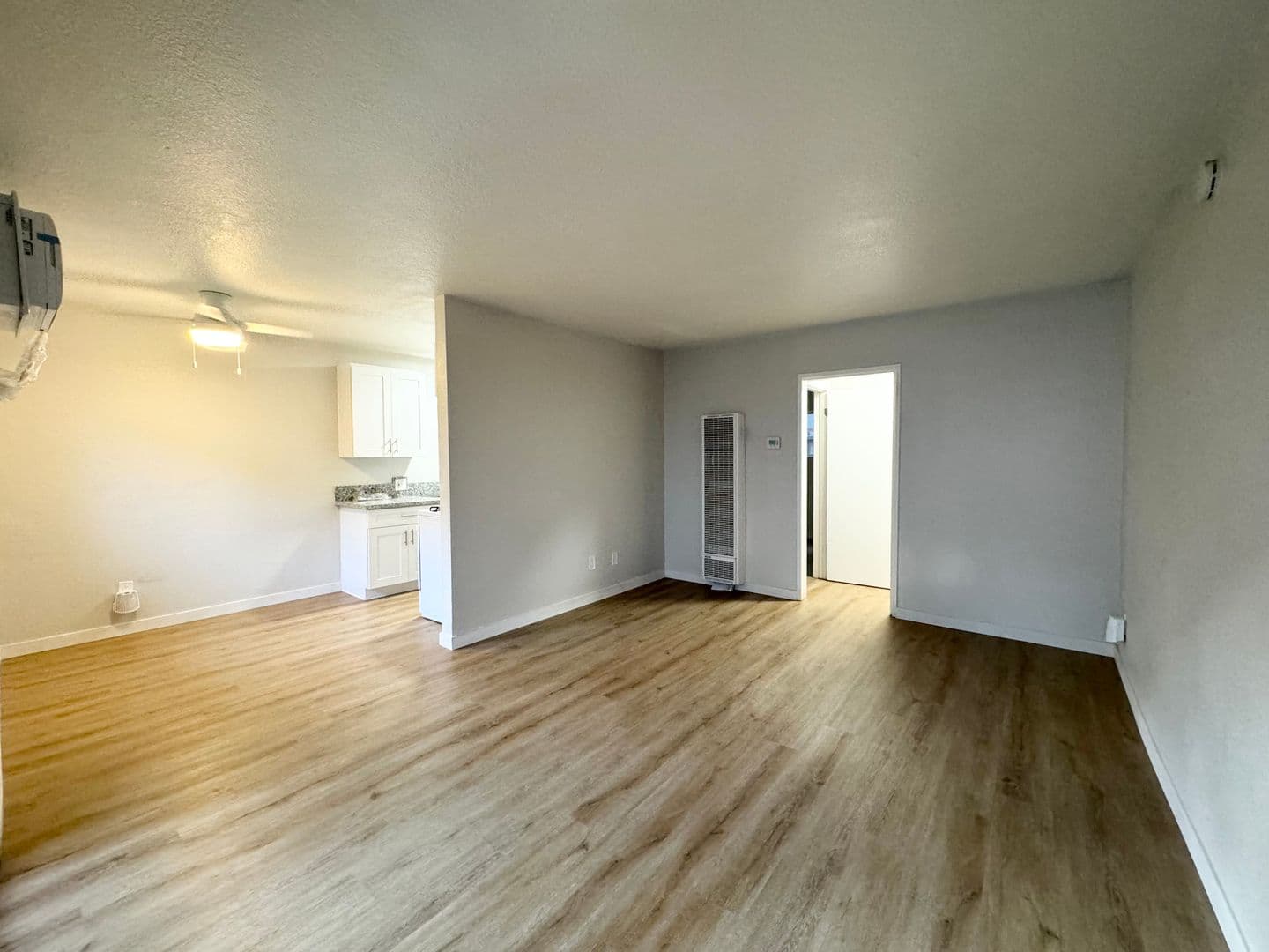 Pasadena Apartment: 80 N. Bonnie Avenue