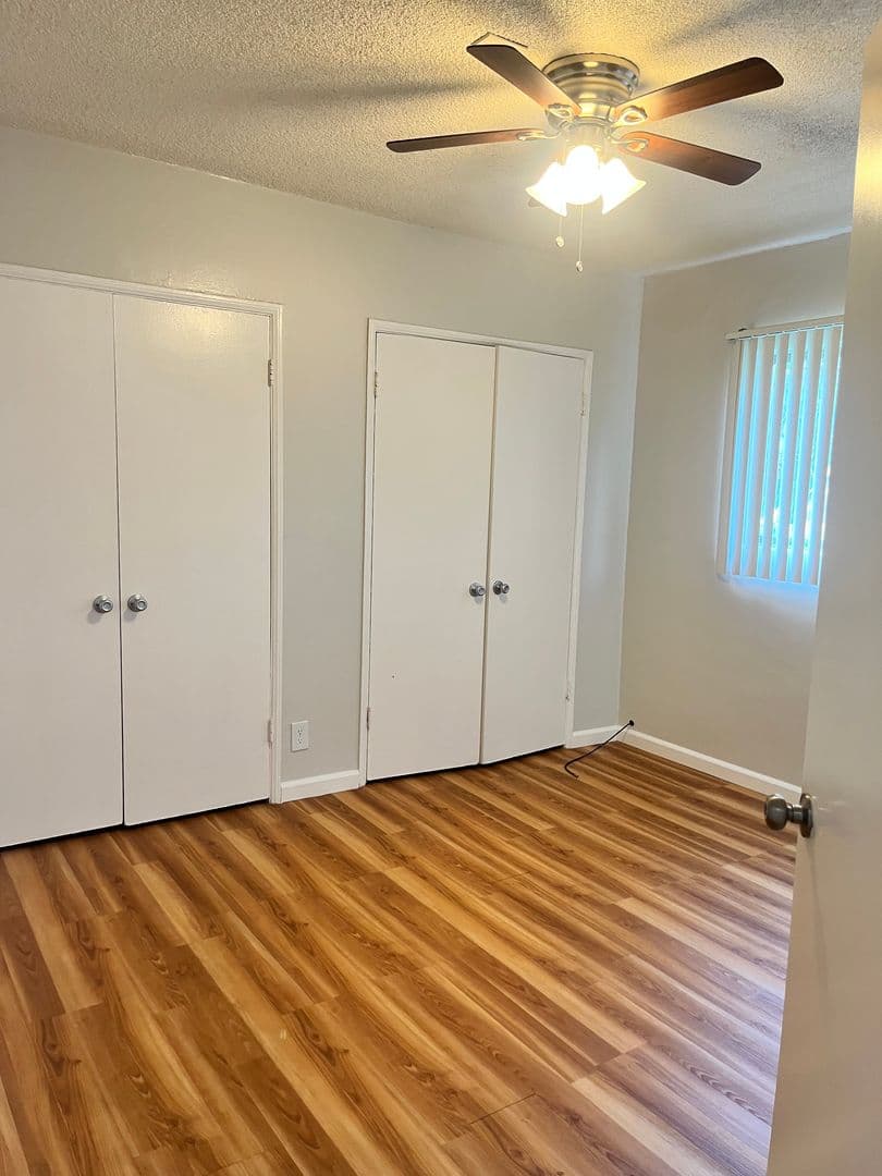 Pasadena Apartment: 425 N. Garfield Ave