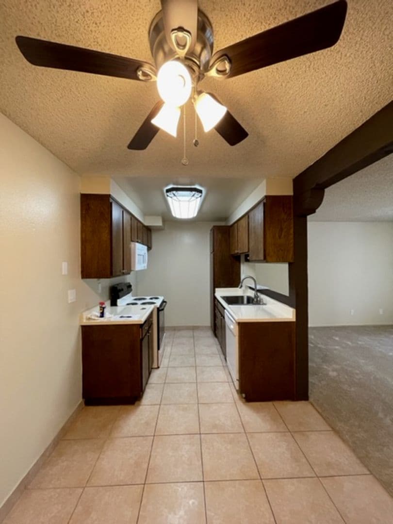Monrovia Apartment: 115 N. Myrtle Avenue