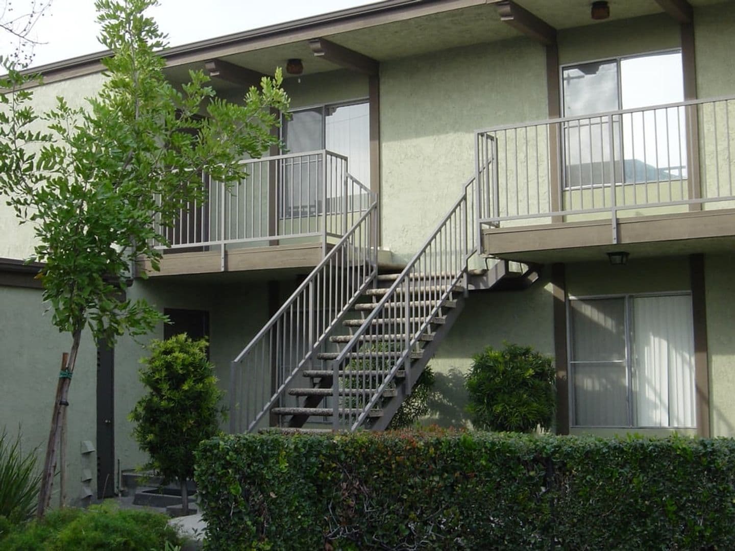 Monrovia Apartment: 115 N. Myrtle Avenue