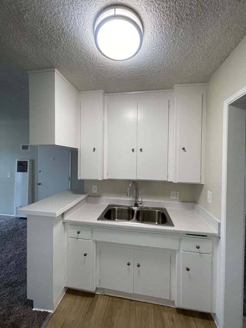 West Covina Apartment: 747 N Azusa Ave
