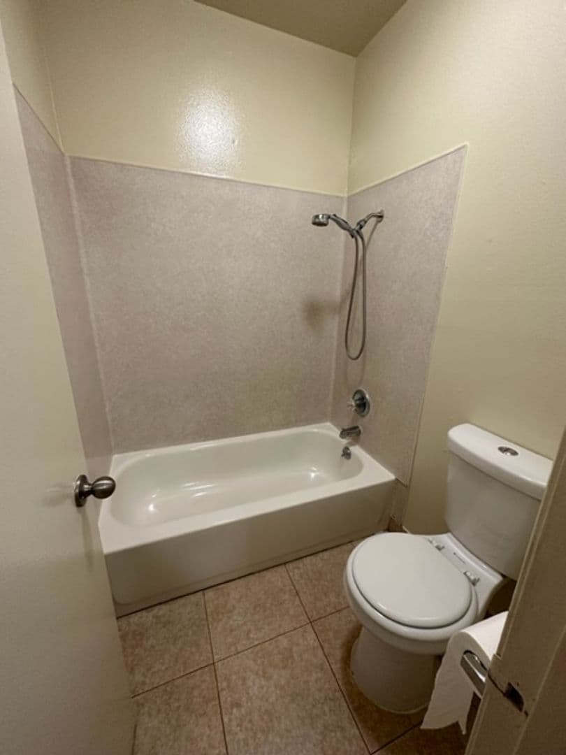 Monrovia Apartment: 115 N. Myrtle Avenue