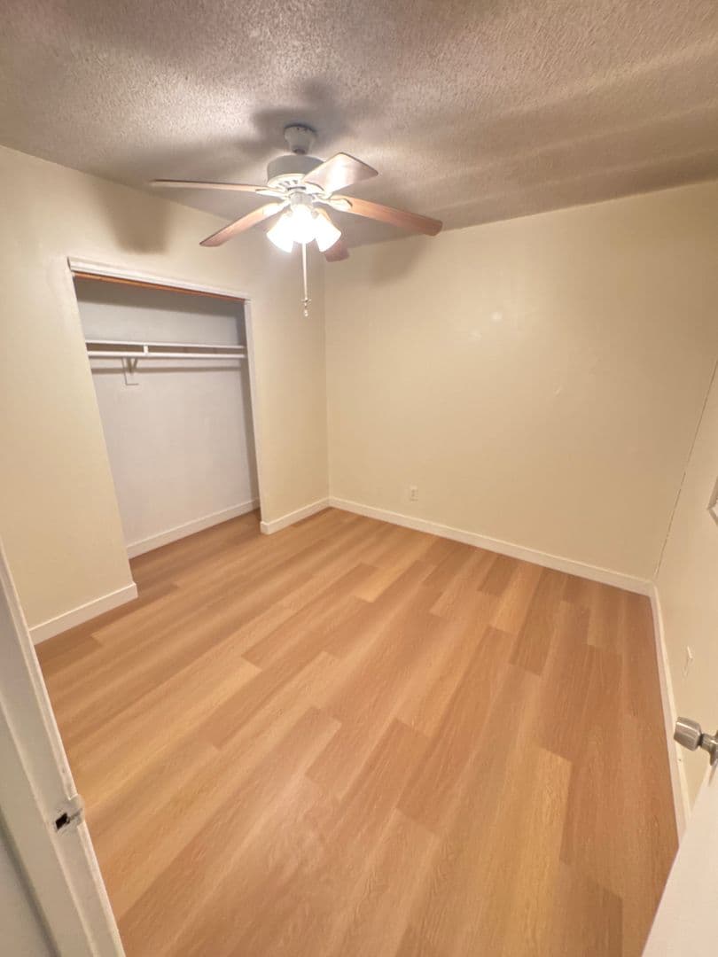 Pasadena Apartment: 52 S Allen Ave