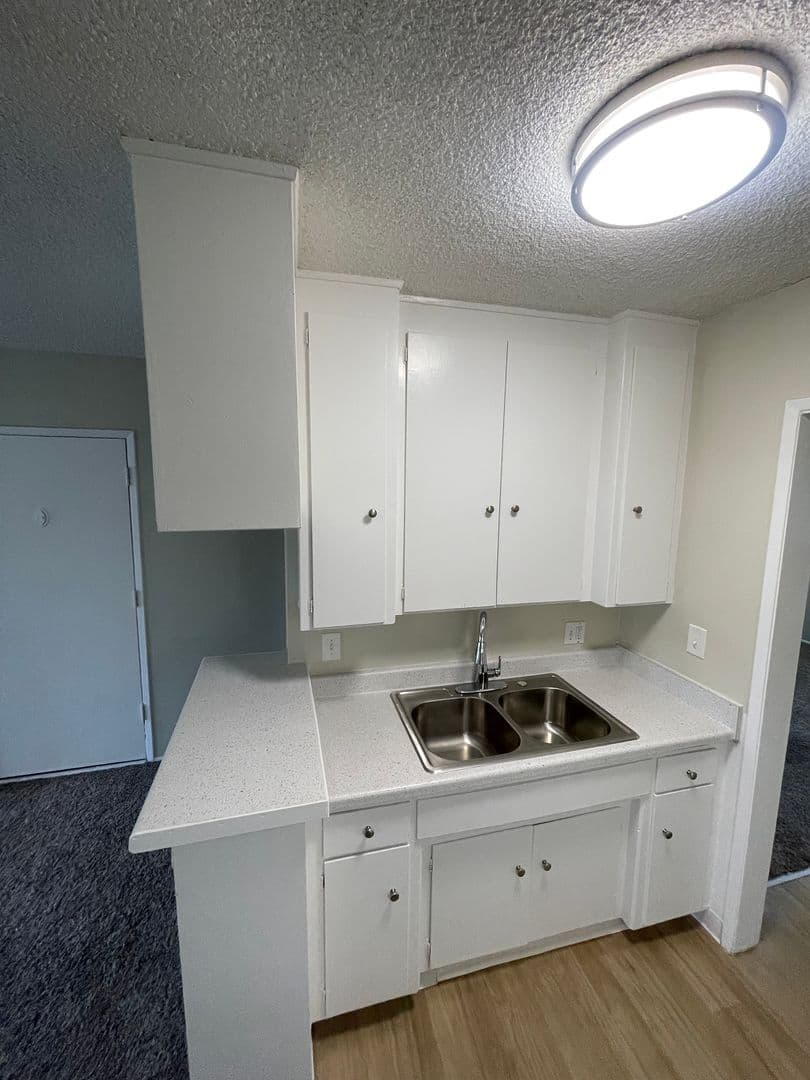 West Covina Apartment: 747 N Azusa Ave