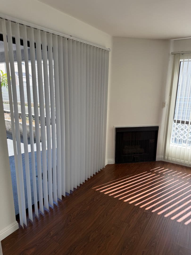 Glendale Apartment: 550 W. Stocker Street