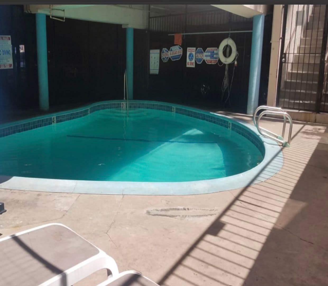 Glendale Apartment: 120 E Chestnut St