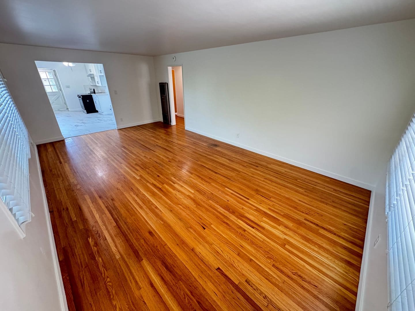 Pasadena Apartment: 1812 N. Allen Ave.