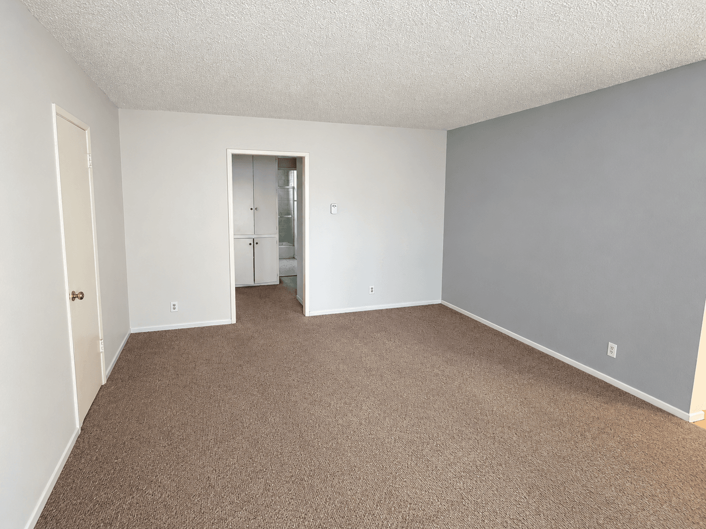 West Hollywood Apartment: 1031-1035  N. Harper Avenue