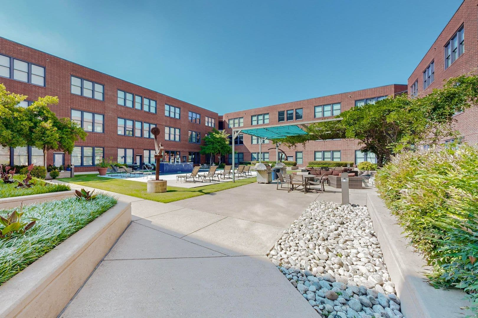 Dallas Condo: 2502 Live Oak  St.