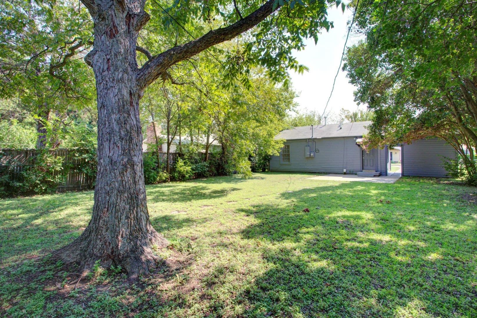 Cleburne House: 428 Turner St