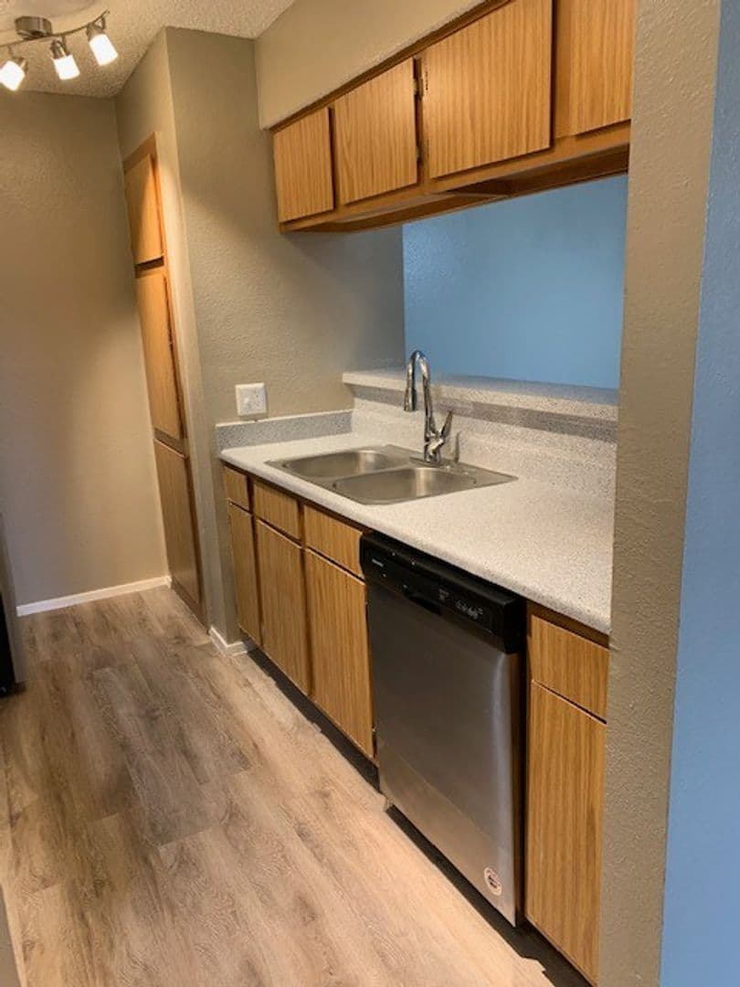 Lubbock Apartment: 5402 66th Street