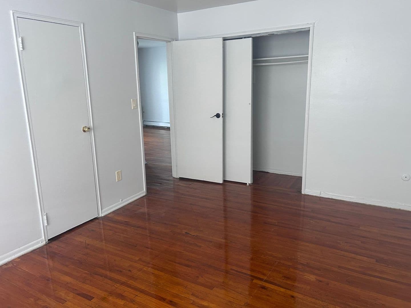 PLAINFIELD Apartment: 907-911 WEST 7TH STREET