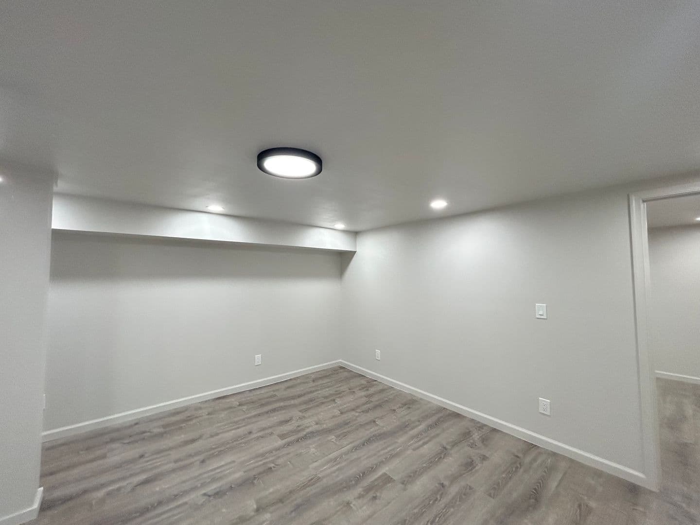 Blacksburg Apartment: 200 Eheart St SE