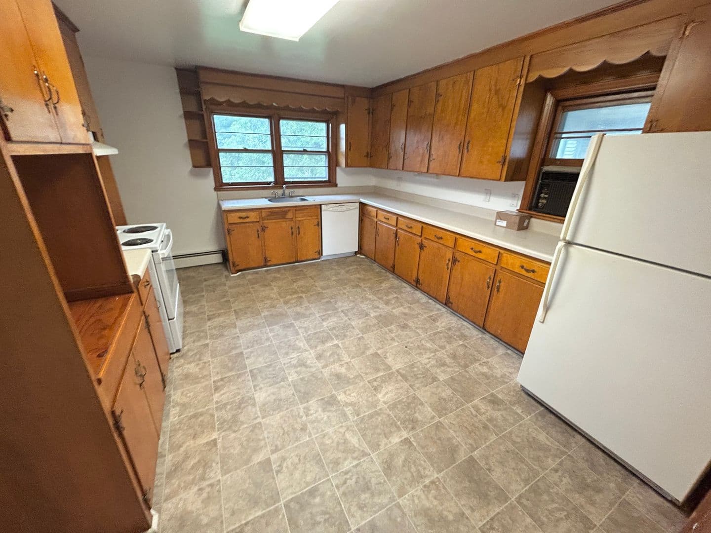 Blacksburg Apartment: 1111 Progress St