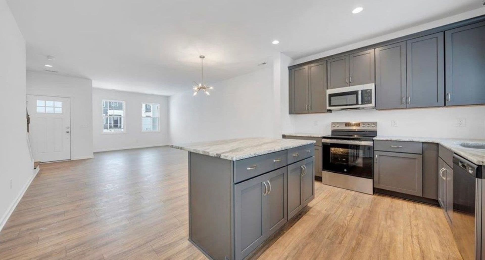 Blacksburg Townhome: 2020 Kyle's Way