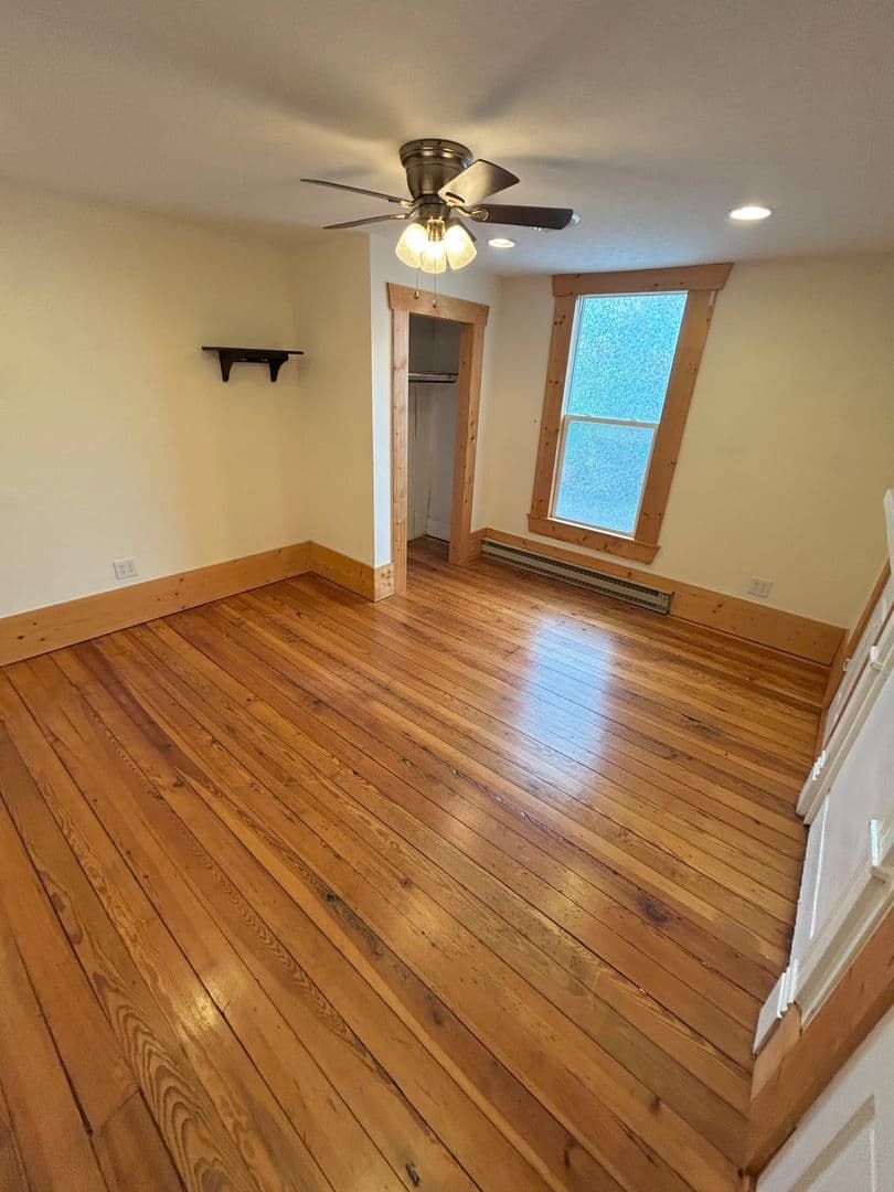 Blacksburg Apartment: 702 Progress St