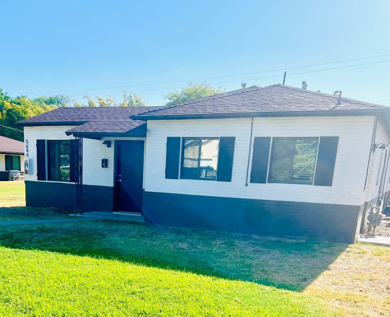 Phoenix Apartment: 5628 N. 6th Street