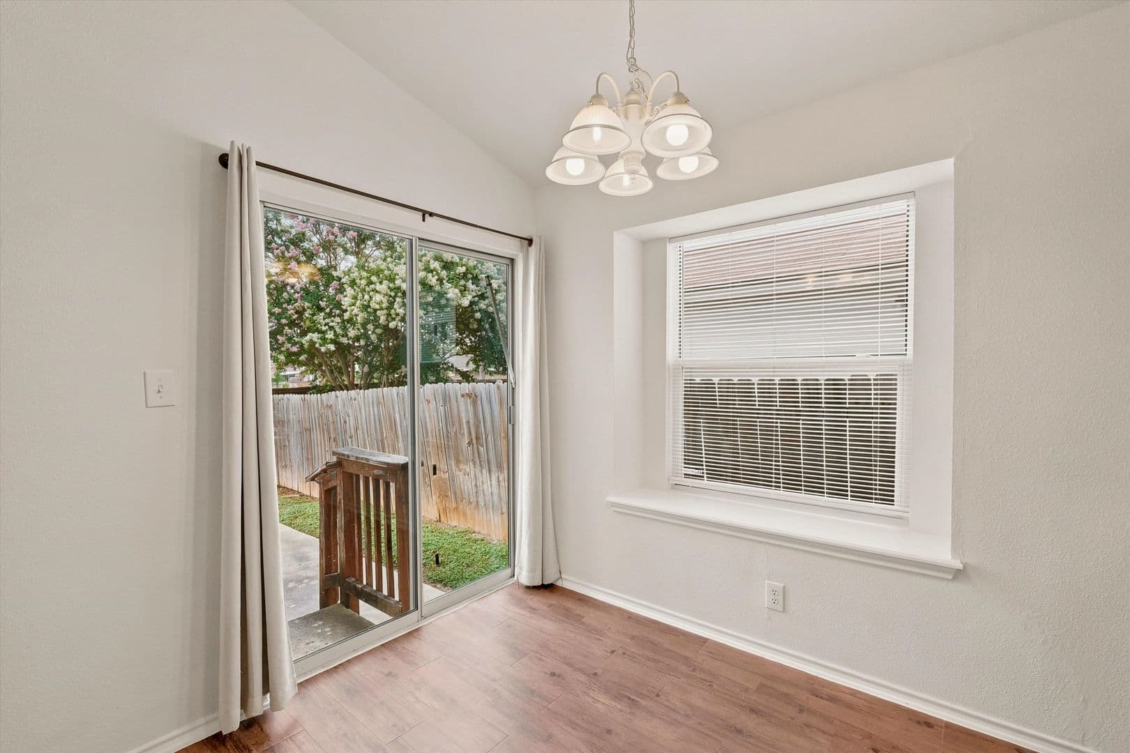 San Antonio House: 6918 Sandy Point