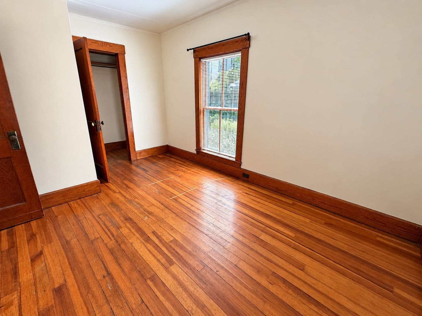 Brattleboro Apartment: 58 Oak Street
