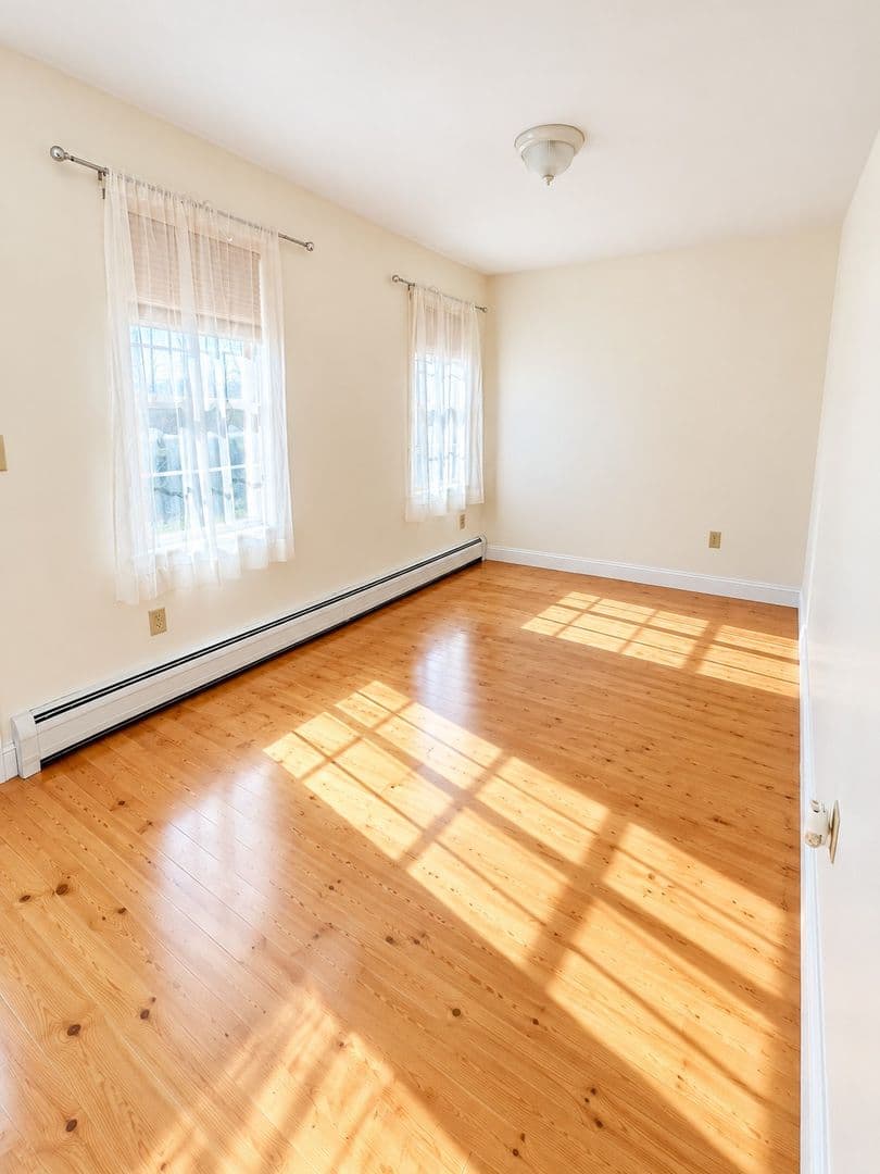 East Dummerston Apartment: 93 Winter Bell Dr.