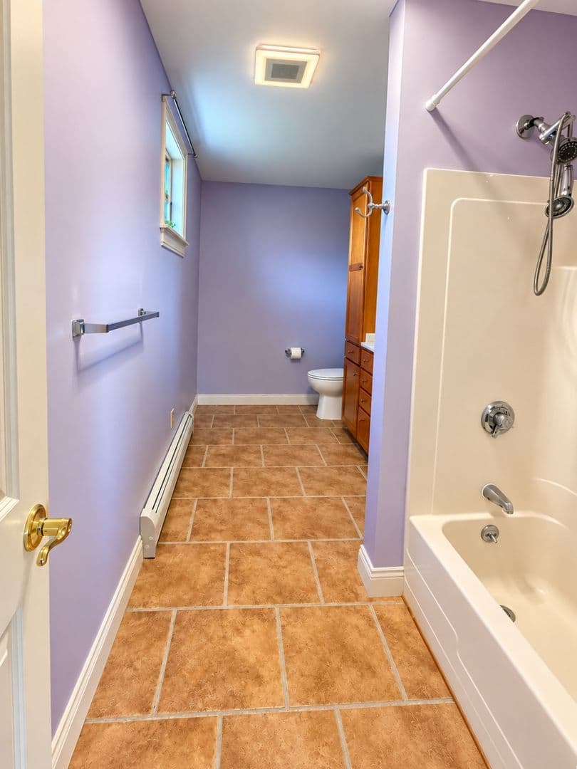 East Dummerston Apartment: 93 Winter Bell Dr.