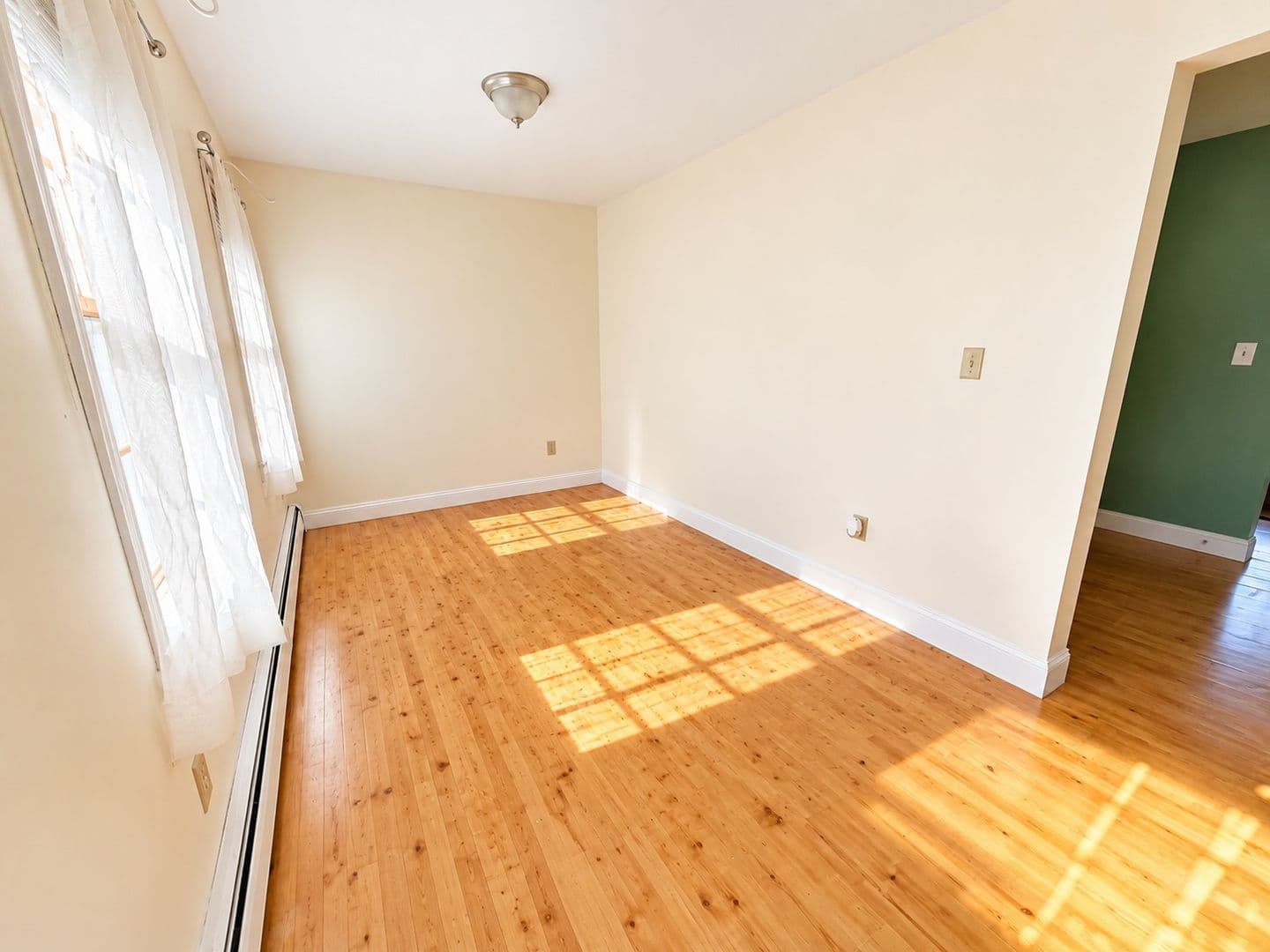 East Dummerston Apartment: 93 Winter Bell Dr.