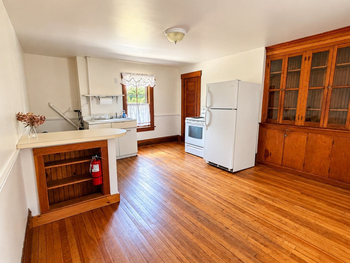 Brattleboro Apartment: 58 Oak Street