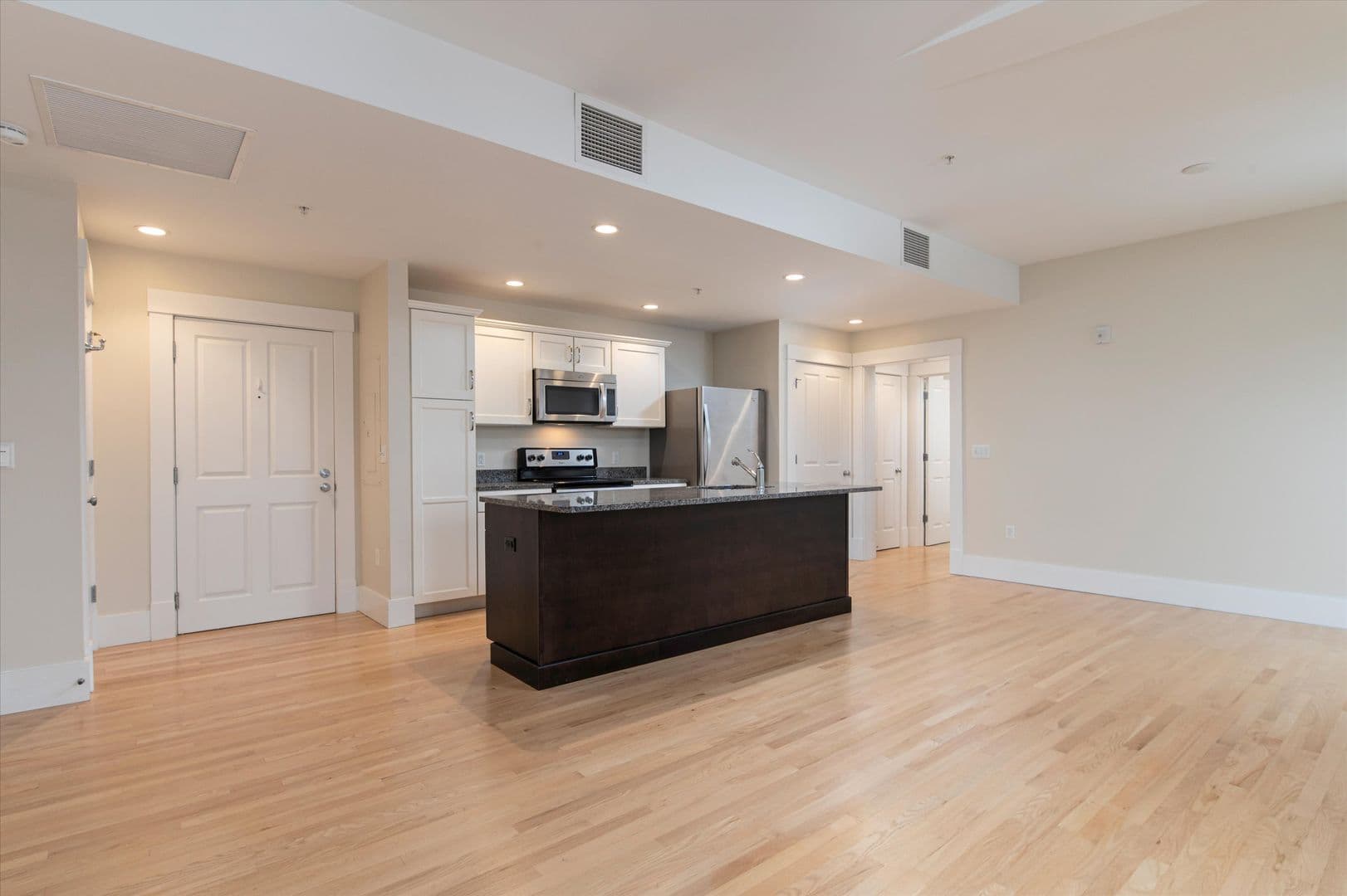 Brattleboro Apartment: 132 Main Street