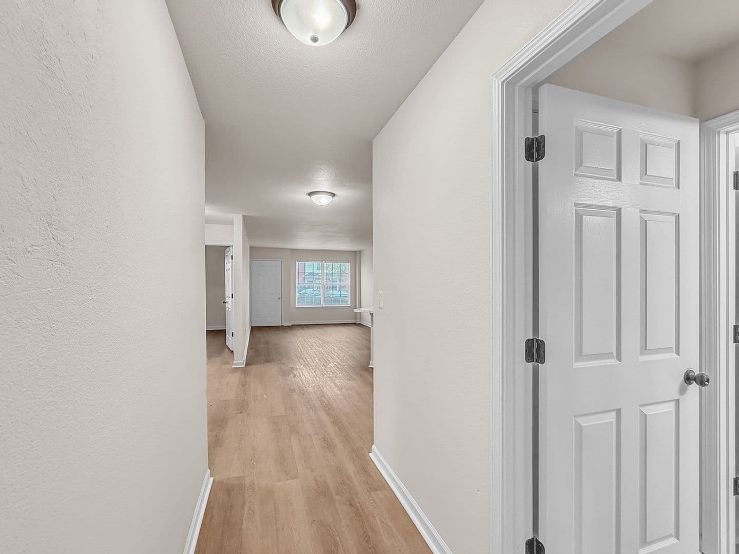 Indianapolis House: 6014 Castleford Dr