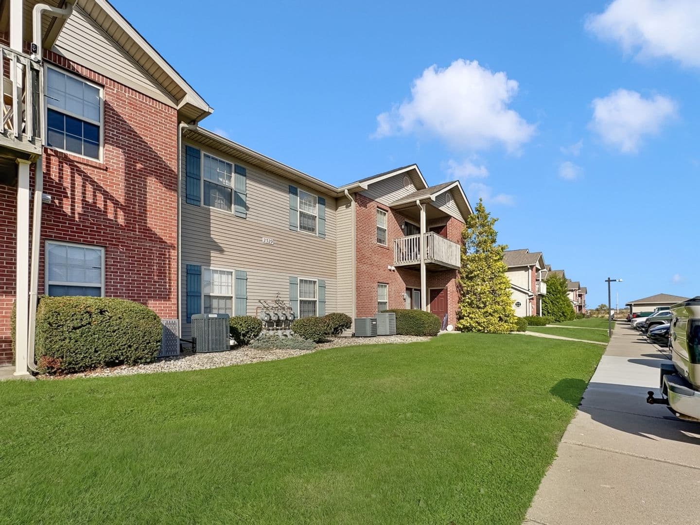 Greensburg House: 2303 N Broadway Street