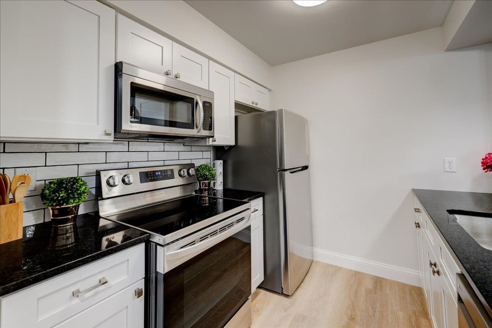 Evansville Apartment: 600 Nomandy Drive