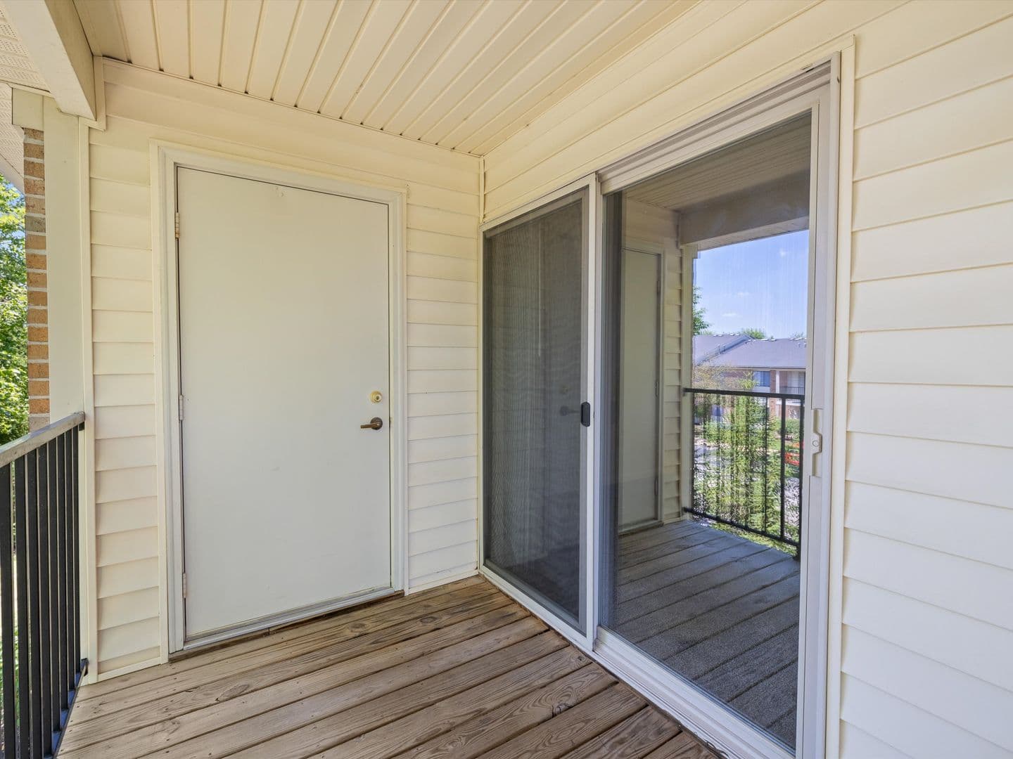 Newburgh House: 4152 Bell Road
