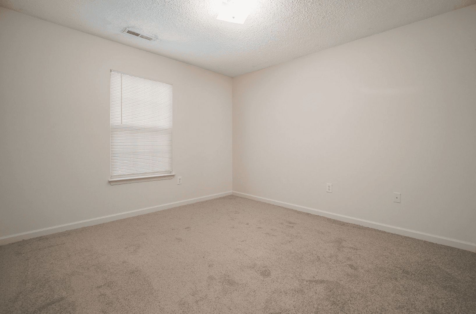 Pell City House: 311 7th Ct N