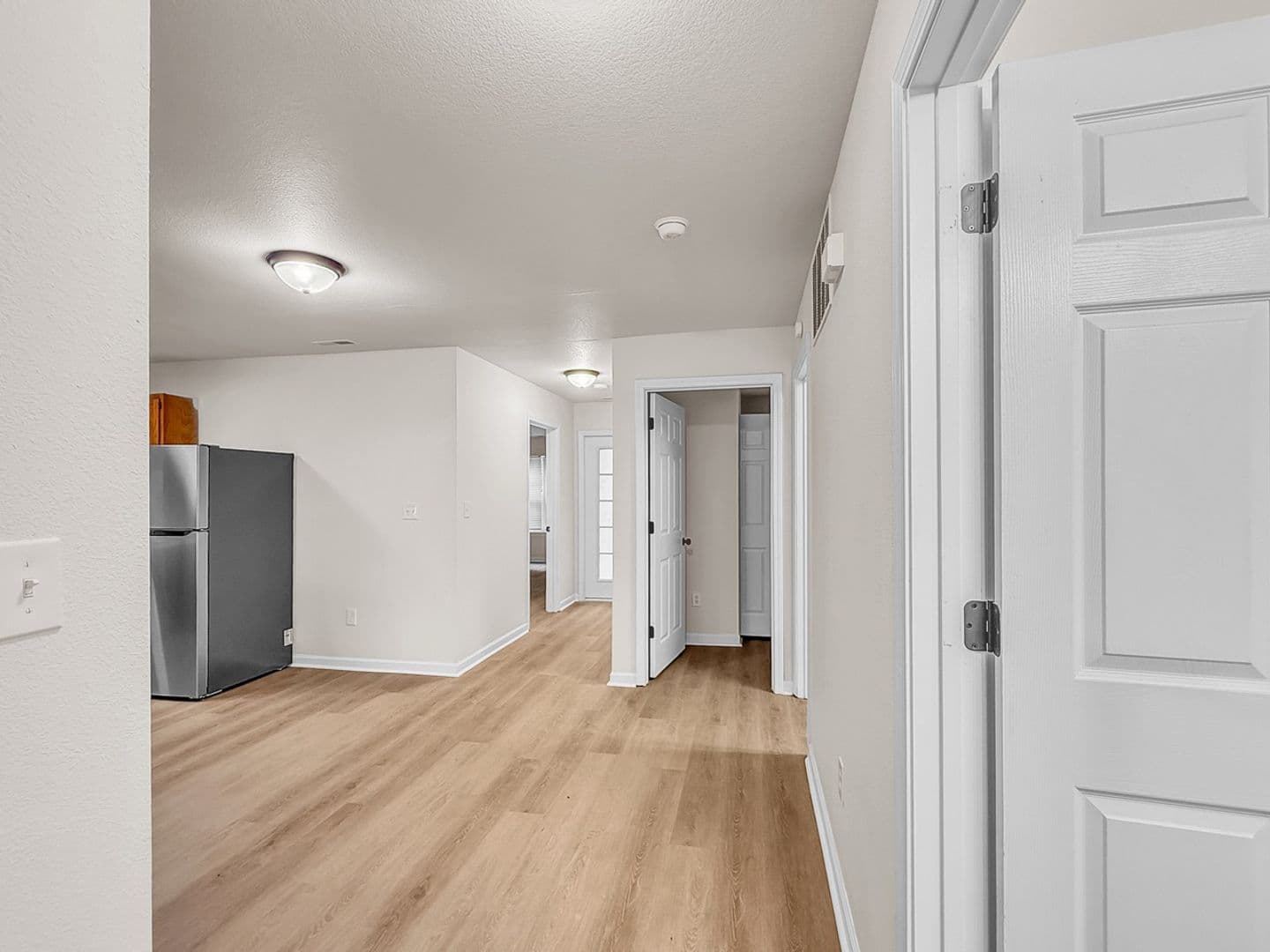 Indianapolis House: 6014 Castleford Dr