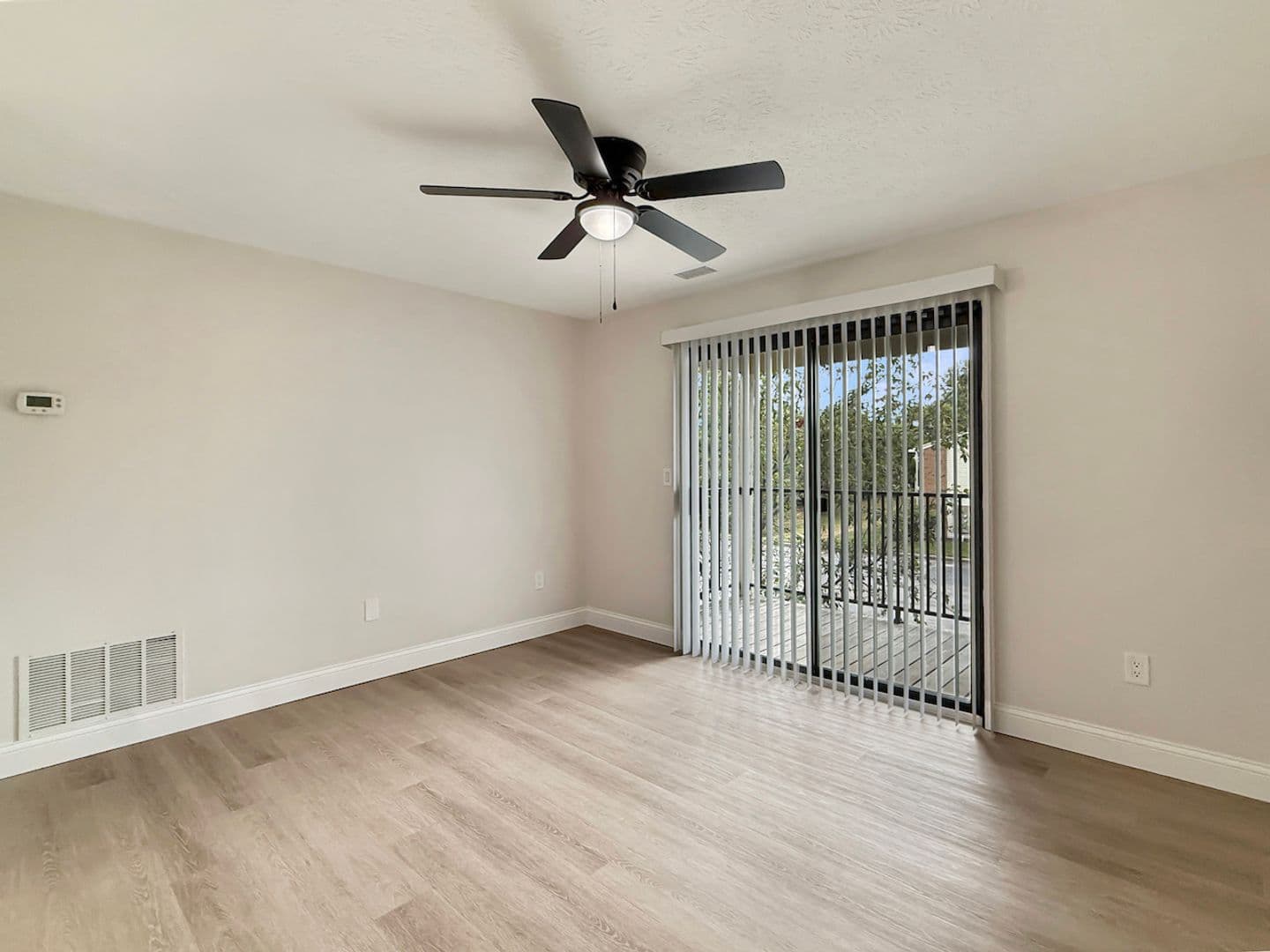 Newburgh House: 4152 Bell Road