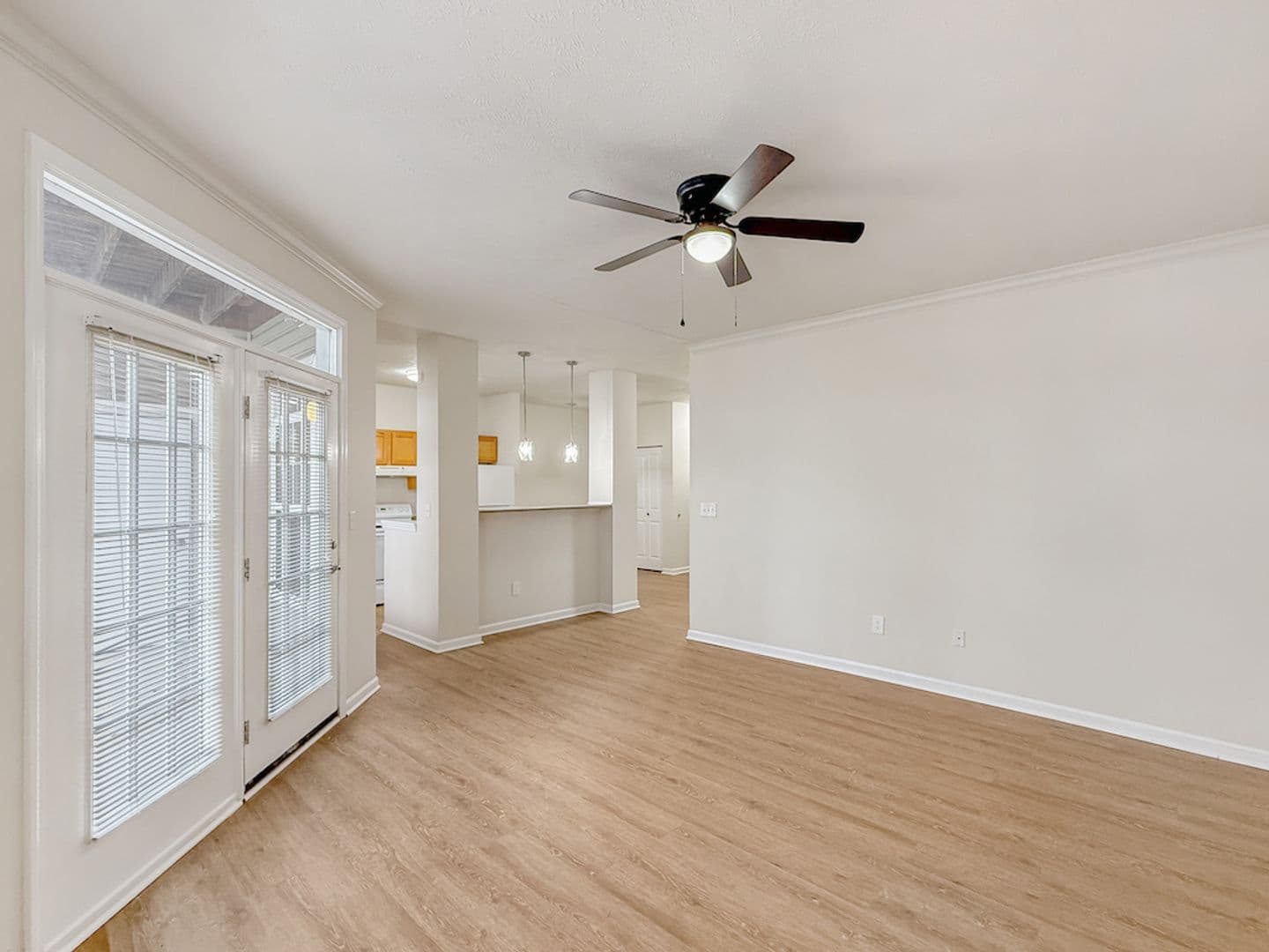 Evansville House: 702 Beachfront Dr