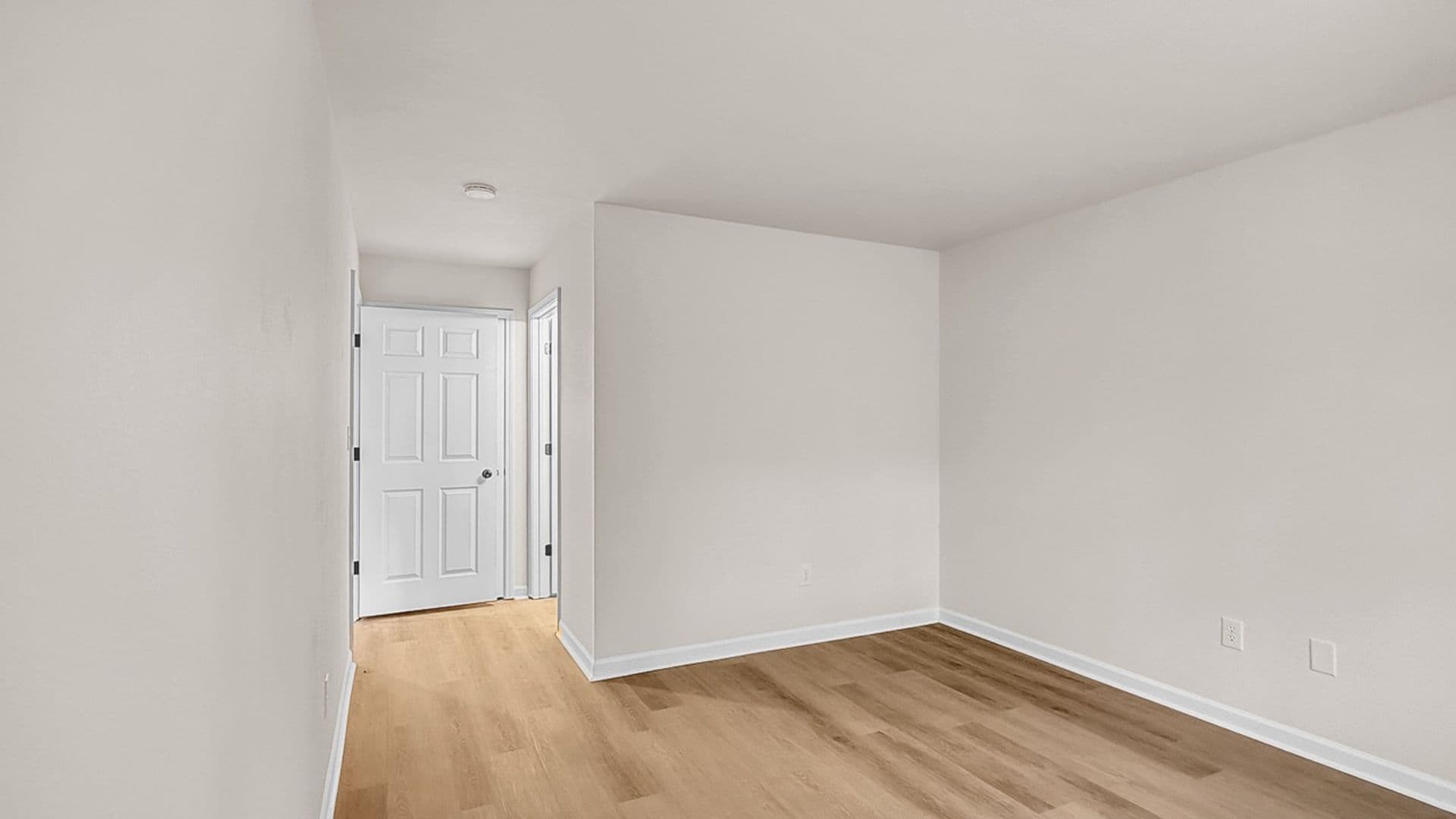 Indianapolis House: 6014 Castleford Dr