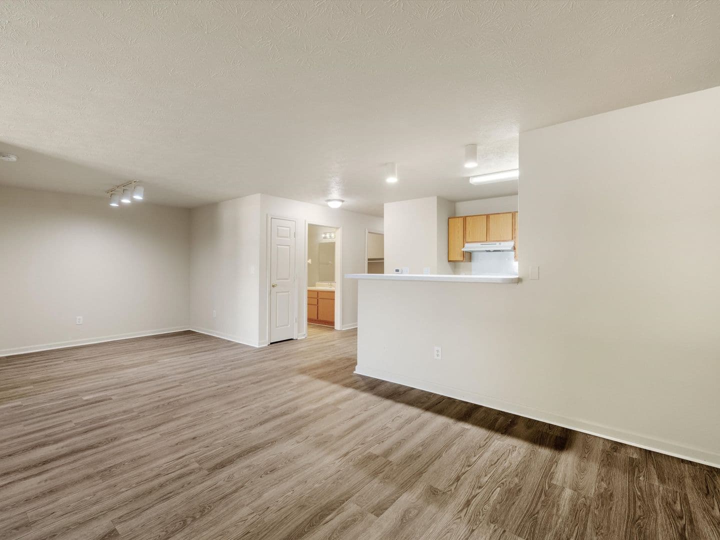 Crawfordsville House: 103 Aspen Dr