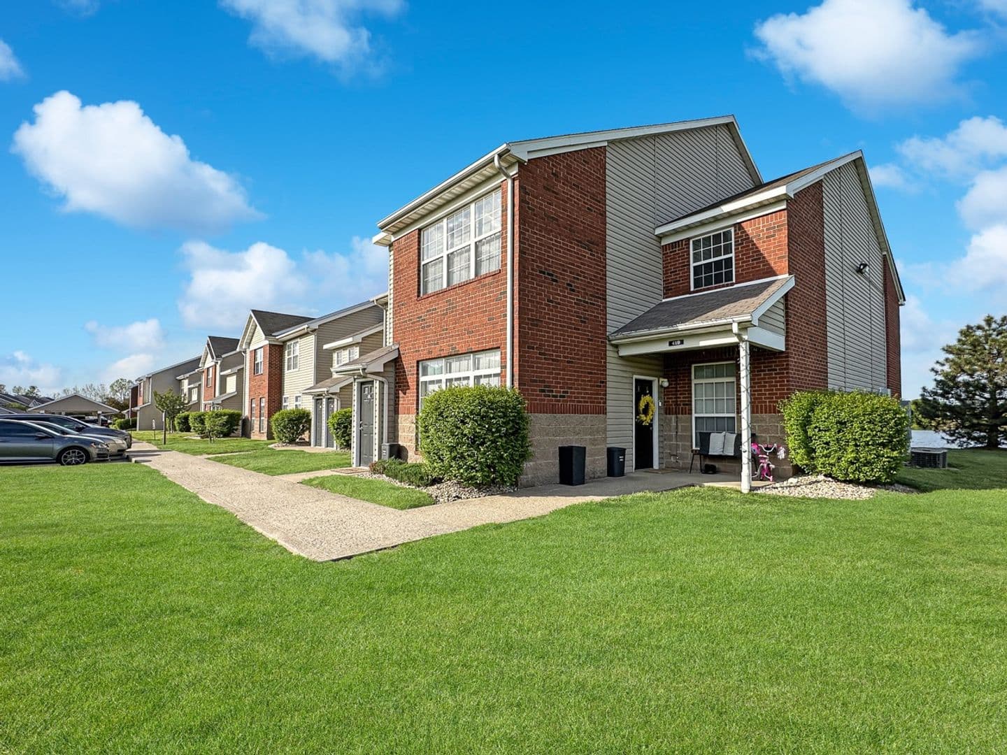 Evansville House: 705 Beachfront Dr