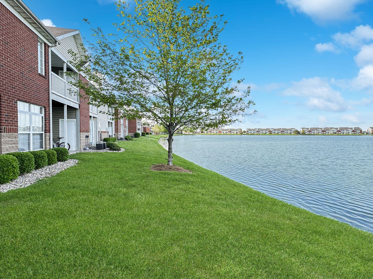 Evansville House: 702 Beachfront Dr